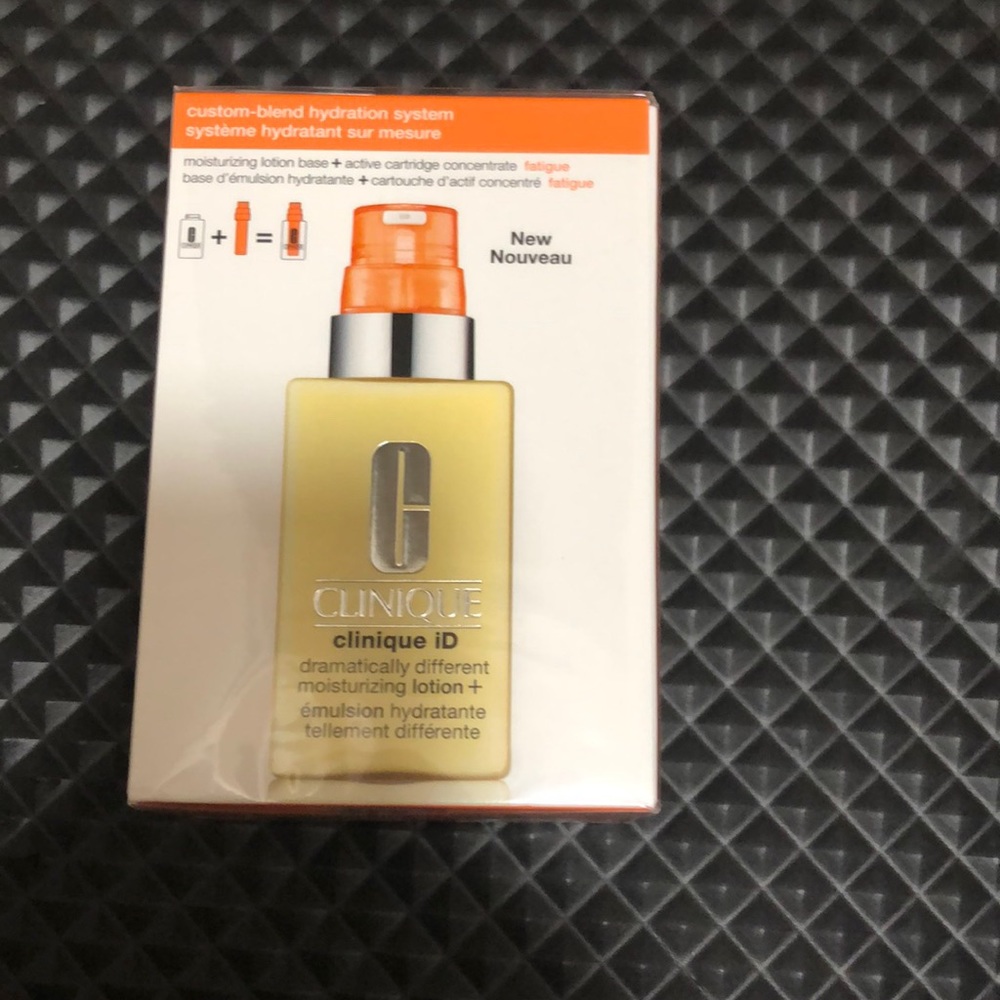 Clinique ID Dramatically Different